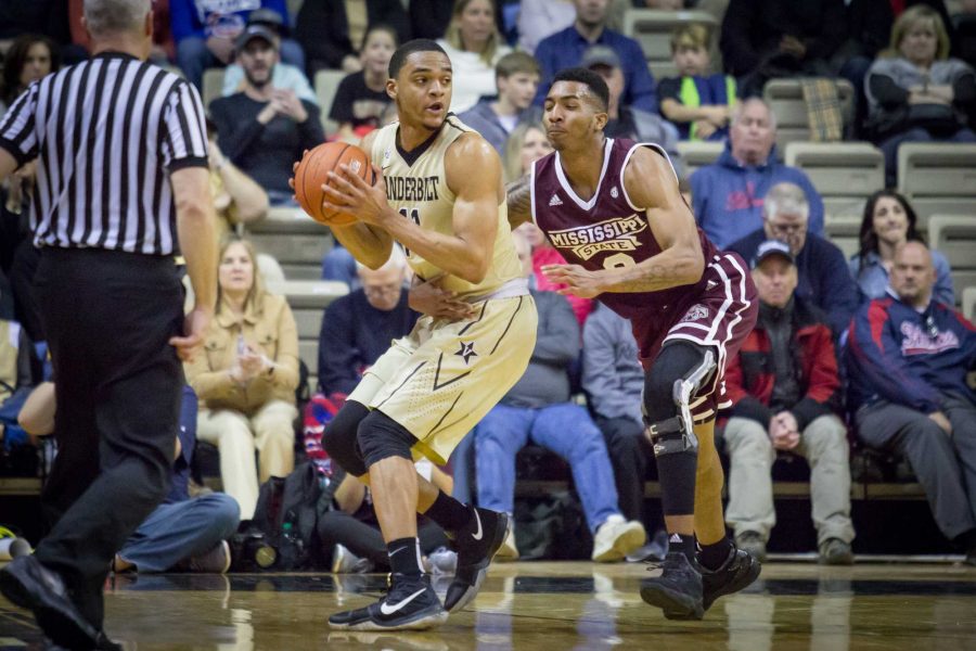 February 25th, 2017 – Jeff Roberson (11) with the ball during the Commodores 77-48 win against Mississippi State Saturday afternoon in Memorial Gym.