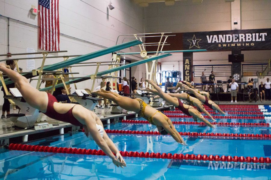 Tha Vanderbilt Womens swim team faces off against Arkansas on Saturday, November 4. 2017