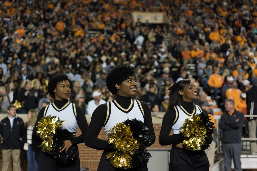 Vanderbilt plays at Tennessee on Saturday, November 25, 2017. The Commodores won 42-24. (Photo by Clay Leddin)