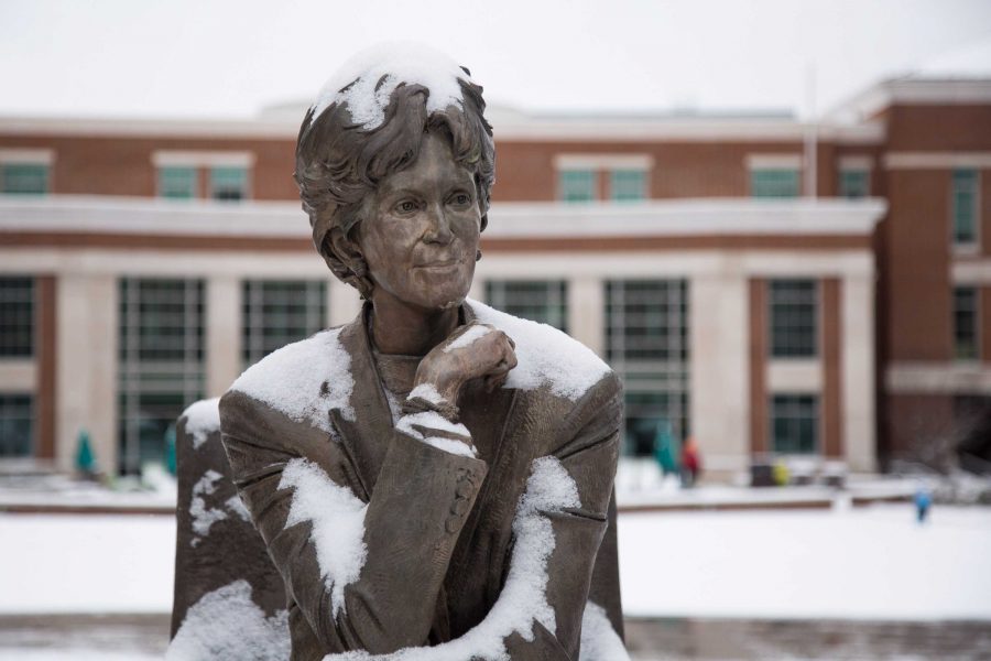 Snowy weather visits Vanderbilt on Tuesday, January 16, 2018. (Hustler Multimedia/Claire Barnett)