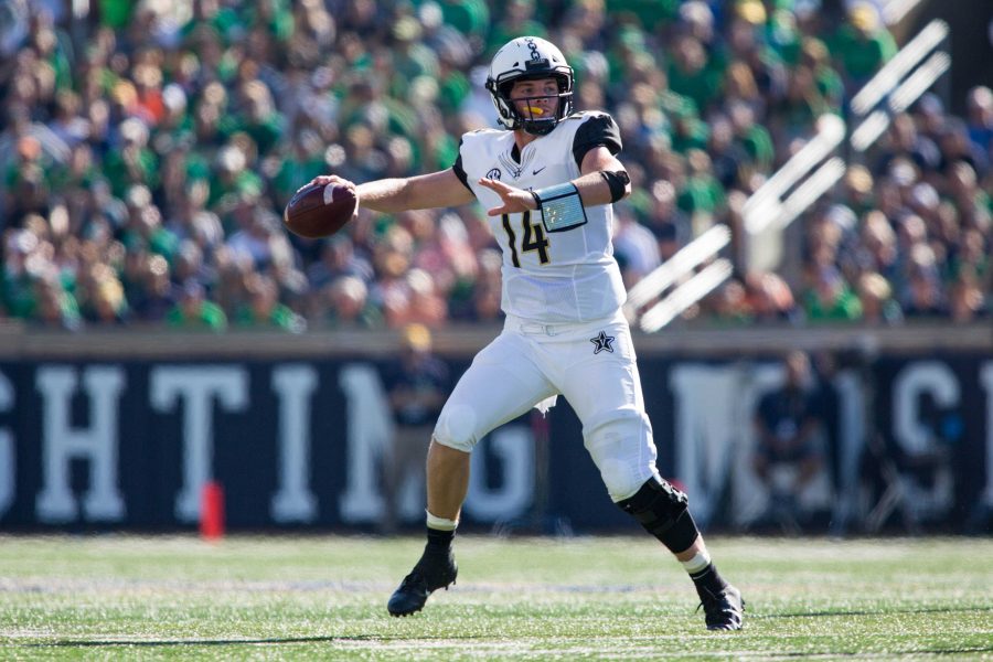 The+Vanderbilt+Football+team+plays+at+Notre+Dame+on+Saturday%2C+September+15%2C+2018.+The+Commodores+lost+17-22.+%28Photo+by+Claire+Barnett%29