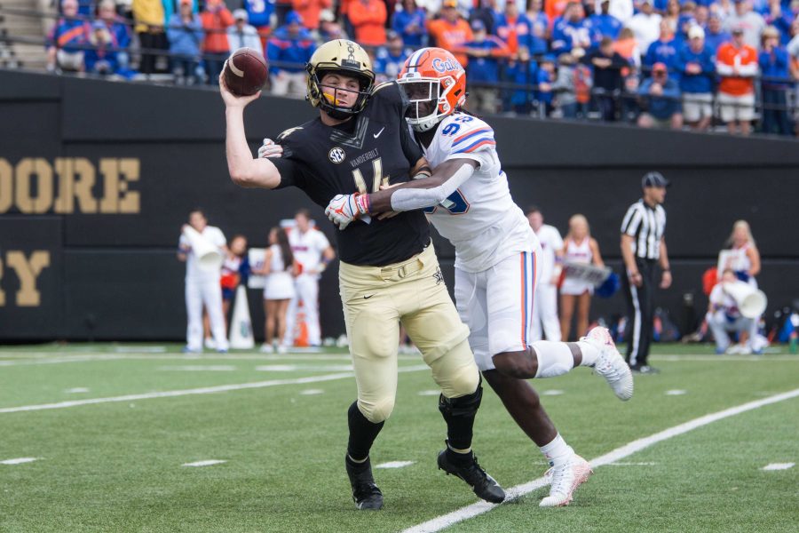 Vanderbilt+loses+to+Florida+in+football+on+Saturday%2C+October+13%2C+2018.+%28Photo+by+Claire+Barnett%29