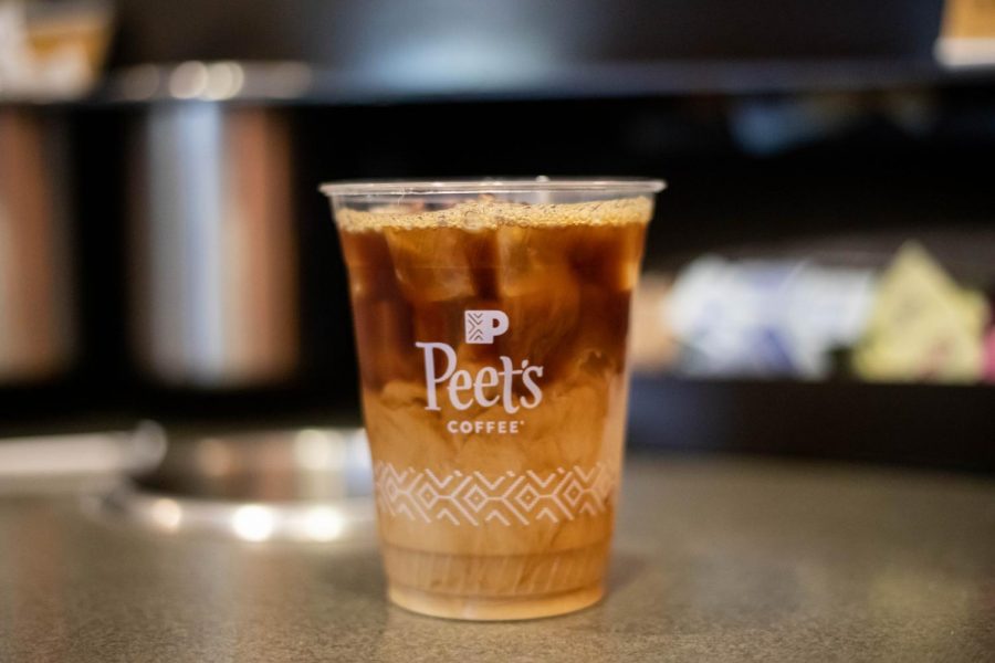 Peets Nitro Cold Brew
(Graphic by Emily Gonçalves)