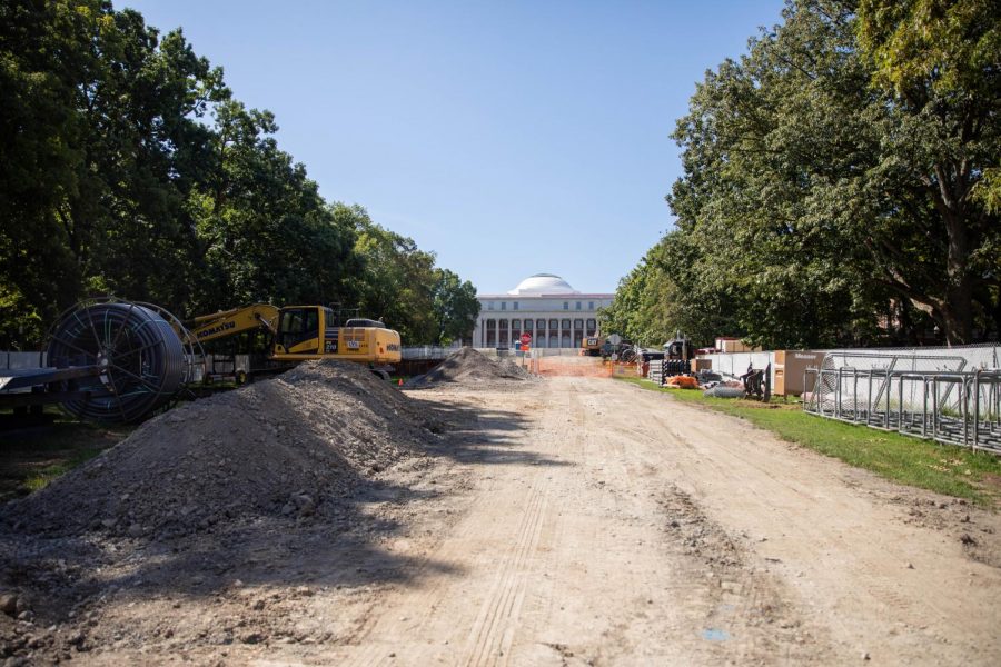 Construction on Peabody Lawn. (Photo by Emily Gonçalves)