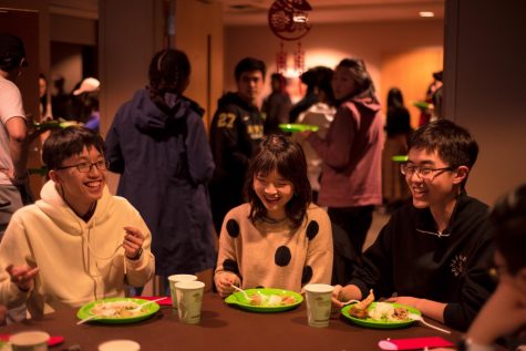 Vanderbilt community celebrates Mid-Autumn Festival - The Vanderbilt Hustler