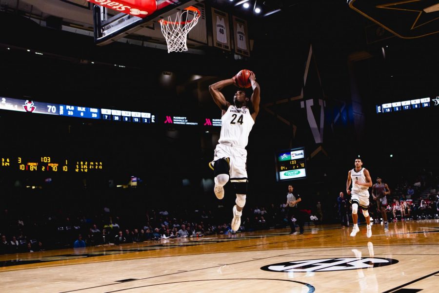 Aaron+Nesmith+rises+up+for+a+dunk+in+the+Commodores+90-72+win+over+Austin+Peay+on+Nov.+20%2C+2019.+%28Hustler+Multimedia%2FBrent+Szklaruk%29.