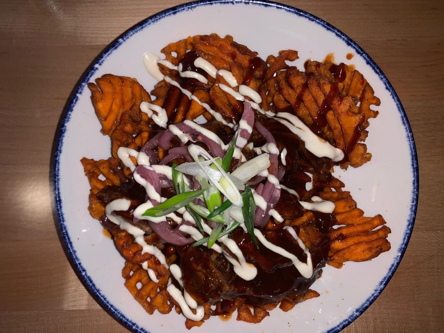 Sweet potato BBQ fries at new Southern eatery: Jaspers (Hustler Staff/Sophie Edelman)