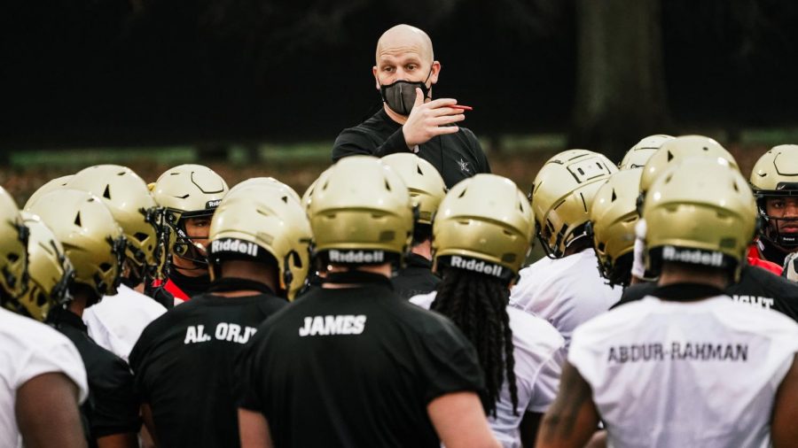 Clark Lea at the first official spring practice of 2021. (Twitter/@VandyFootball)
