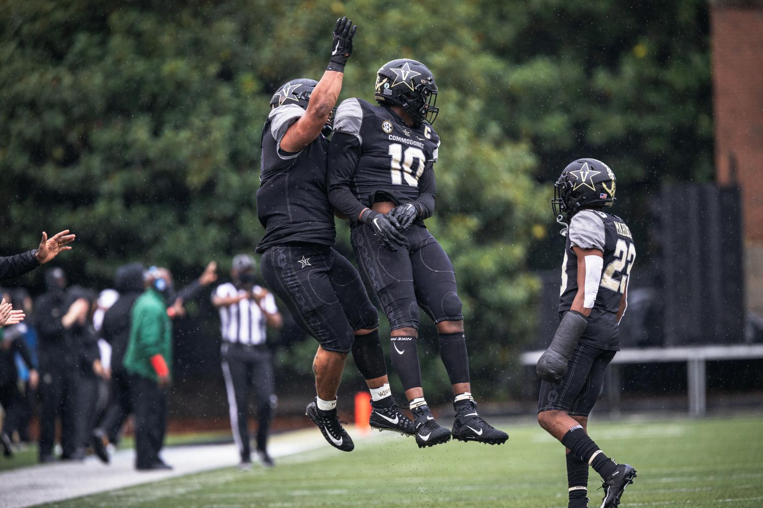 2021 NFL Draft: Defensive end Dayo Odeyingbo talks to the media after being  selected 54th overall by the Indianapolis Colts in the 2021 NFL Draft