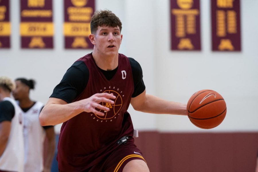 Liam Robbins in practice for the University of Minnesota. (Brad Rempel/Gopher Athletics)