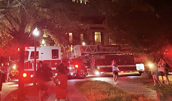 Fire trucks, police cars and students gather outside of Gillette House, as photographed on Sept. 14, 2021. (Hustler Staff/Jorie Fawcett) 