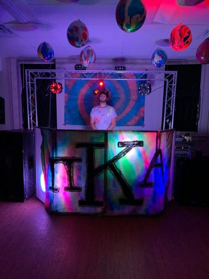 Serota DJs at many of his Pi Kappa Alpha fraternity parties. 