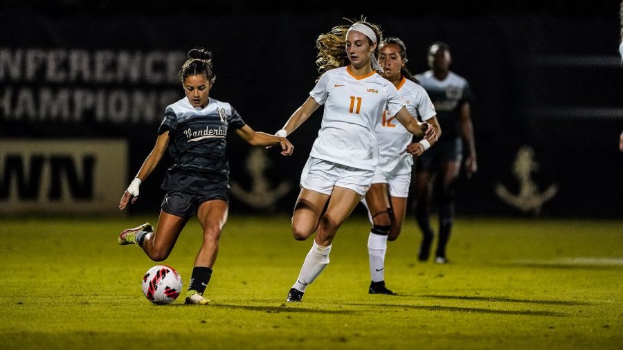 Vanderbilt soccer competing against Tennessee in its home finale on Oct. 21, 2021. (Vanderbilt Athletics)
