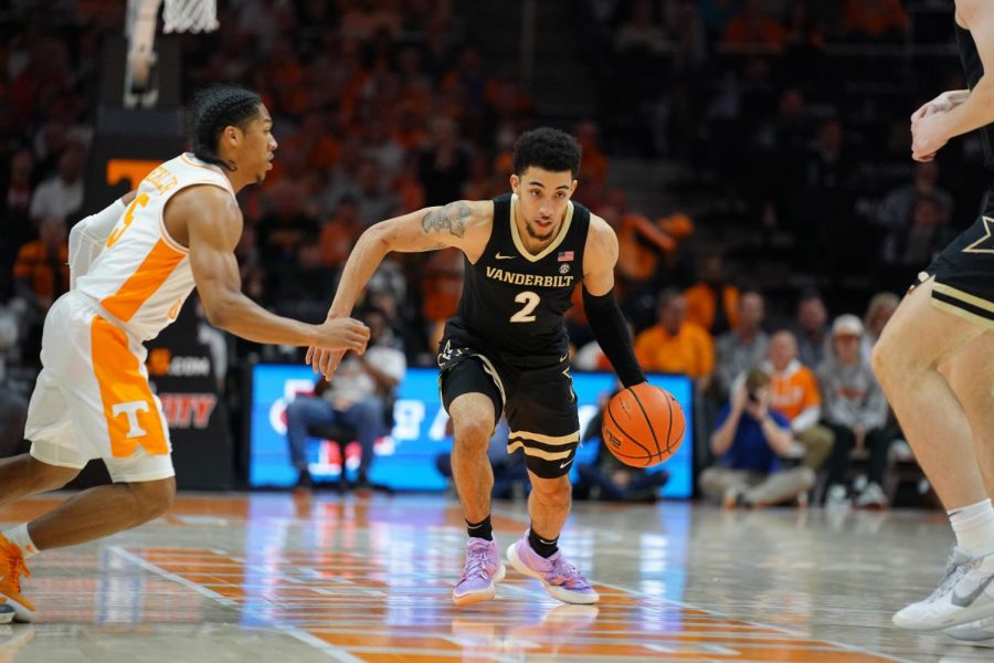 Scotty Pippen Jr. dribbles down the court against No. 19 Tennessee on Feb. 12, 2022.