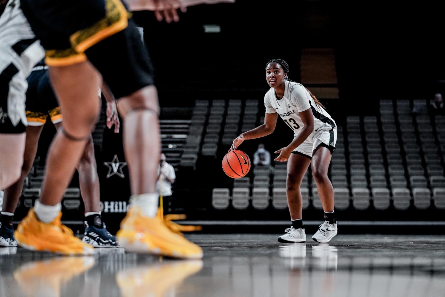 Vanderbilt guard DeMauri Flournoy dribbling up top in a game early in the 2021-22 season.