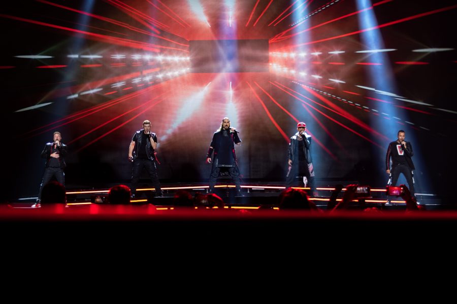 The Backstreet Boys in the spotlight, captured on Sept. 8, 2022. (Hustler Multimedia/Barrie Barto)