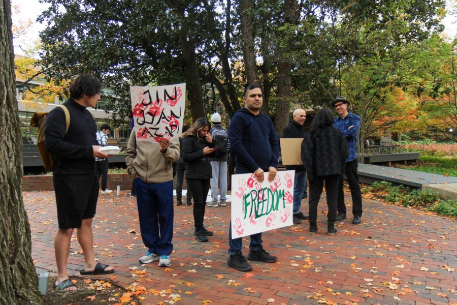 Members of the Vanderbilt community protesting outside of Rand Dining Hall.
