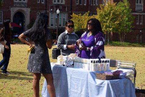 Vendors from Thistle Farms sell products at the Nashville MakHERS Market on Alumni Lawn, as photographed on Oct. 28, 2022. (Hustler Multimedia/Narenkumar Thirmiya)
