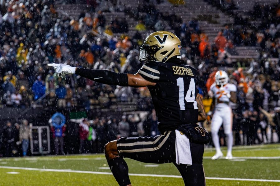 WR Will Sheppard after a monumental catch, as captured on Nov. 26, 2022. (Hustler Photography/Miguel Beristain)