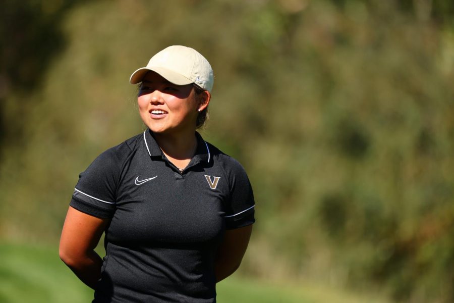 Lynn Lim in action on the golf course (Vanderbilt Athletics).