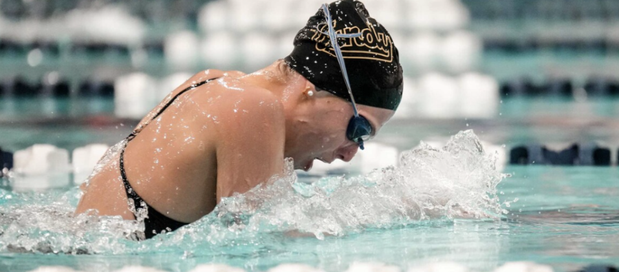 Faith Knelson advances to the final of the 200-meter breastroke at the SEC championships on Feb. 18, 2023 (Vanderbilt Athletics).
