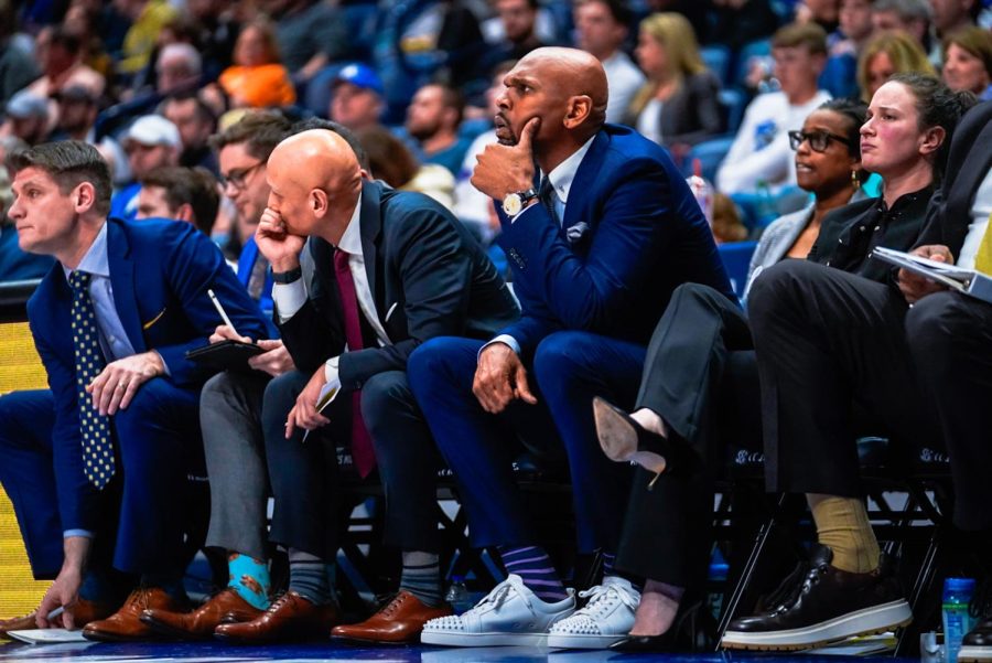 Jerry Stackhouse coaches from the sidelines against LSU at the SEC Tournament, as photographed on Mar. 9, 2023. (Hustler Multimedia/Nikita Rohila).