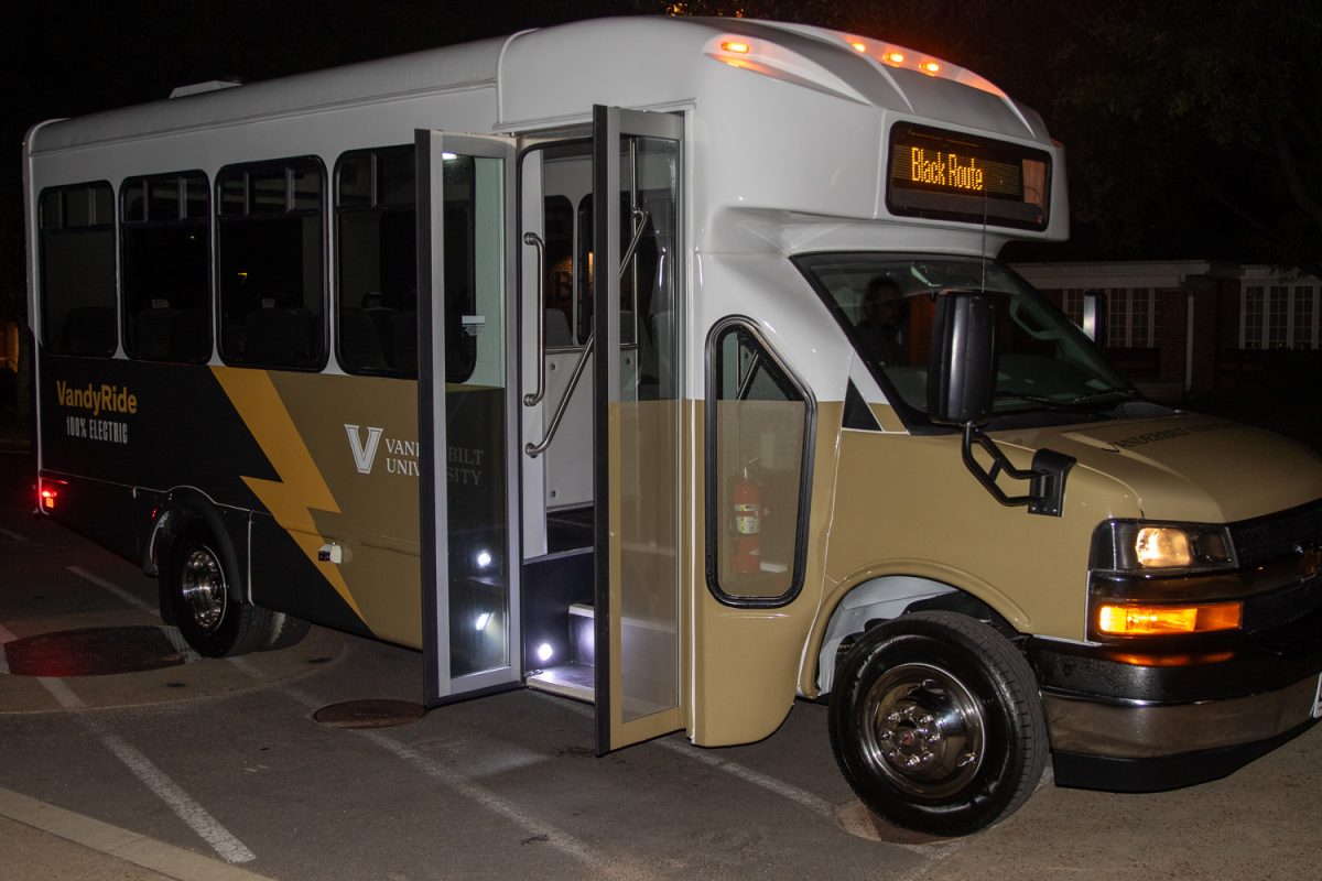 Vandy Ride bus in front of Greek Row, as photographed on Aug. 23, 2023. (Hustler Multimedia/Barrie Barto)