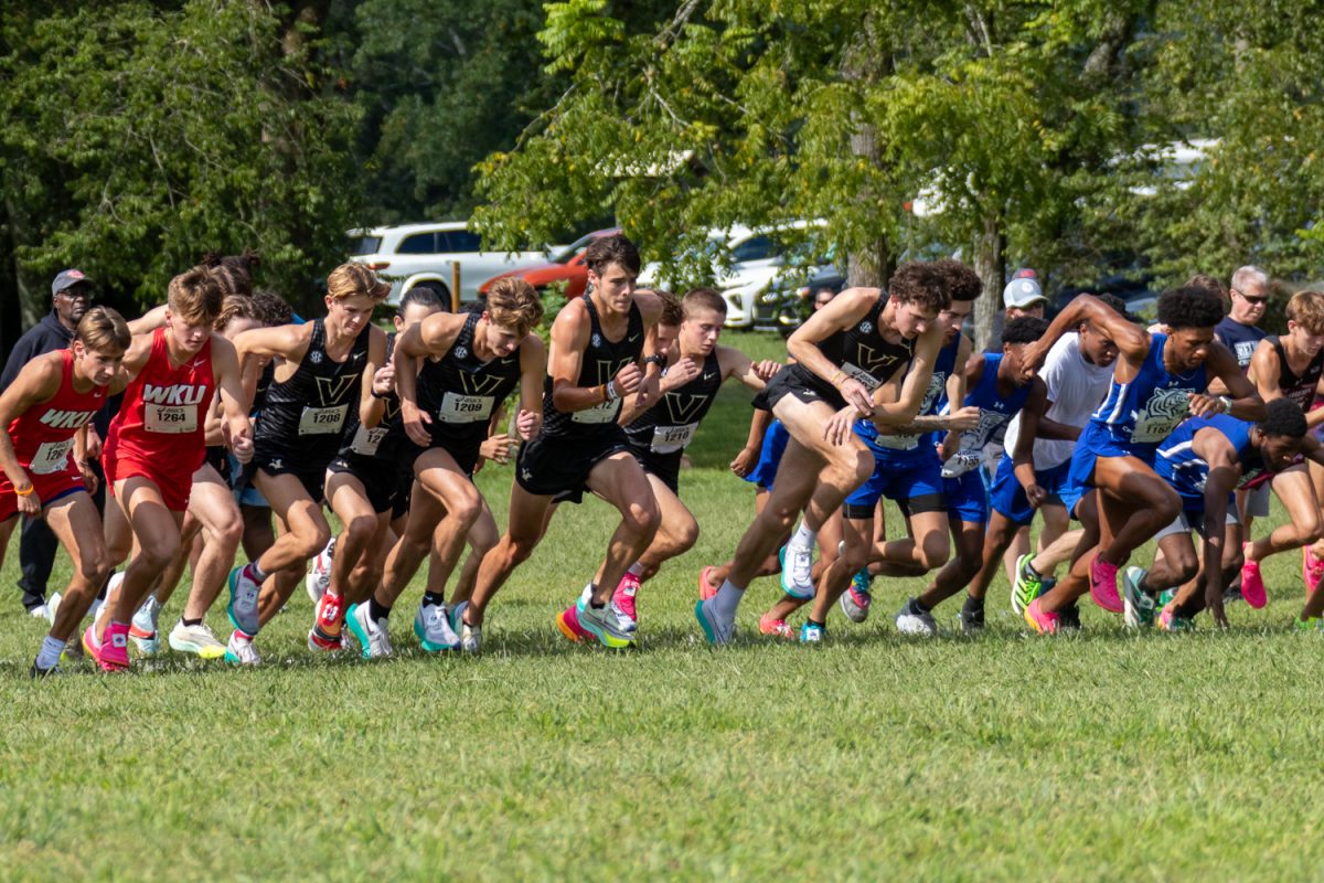 The mens cross country team at the starting line, as photographed on Sept. 1, 2023. (Hustler Multimedia/Barrie Barto)