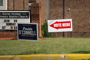 Freddie OConnells campaign signs at a polling location in Edgehill, as photographed on Sept. 14, 2023. (Hustler Multimedia/Michael Tung)