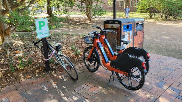 A shared electronic bike parked in a designated on-campus parking site, as photographed on Sept. 11, 2023. (Hustler Staff/Edward Oh)