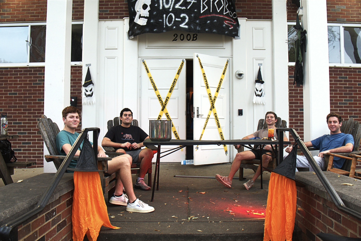 Vandy students pose with their Halloween decorations at the West End Trick or Treat Festival, as photographed on Oct. 27, 2023. (Hustler Multimedia/Salma Elhandaoui)