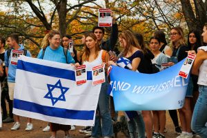 Students protest on campus in support of Israel, as photographed Oct. 27, 2023. (Hustler Multimedia/Barrie Barto)