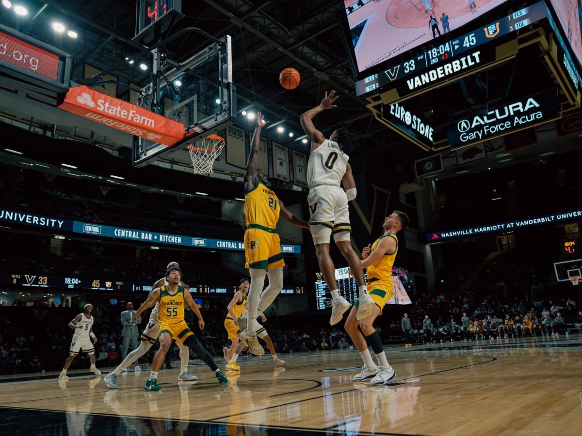 Tyrin Lawrence shoots during Vanderbilts game against San Francisco, as photographed on Dec. 6, 2023. (Hustler Multimedia/Ophelia Lu)