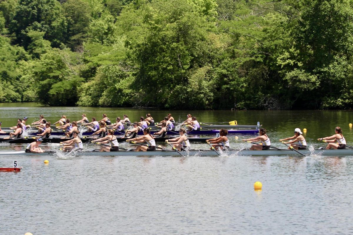 Vanderbilt Women’s Varsity 8+ boat races at the ACRA National Championships. (Photo courtesy of Sarina Samuel)
