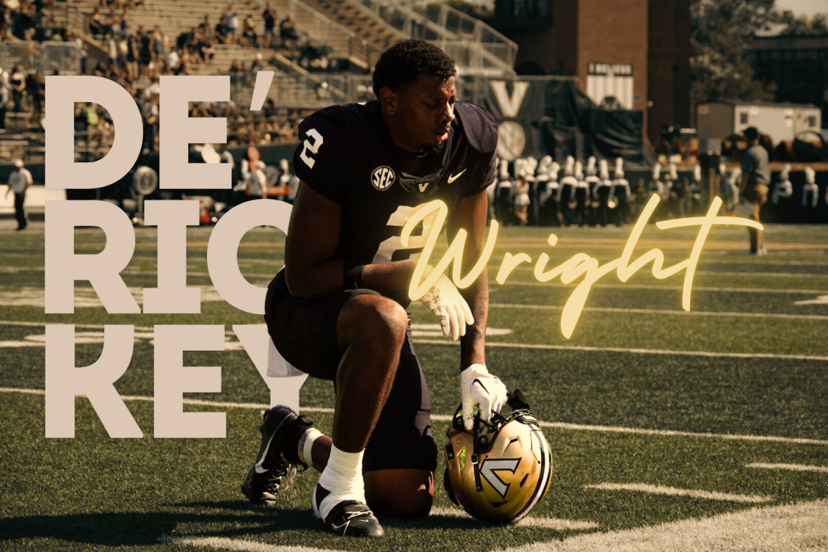 De'Rickey Wright kneels before a football game. (Hustler Multimedia/Lexie Perez)