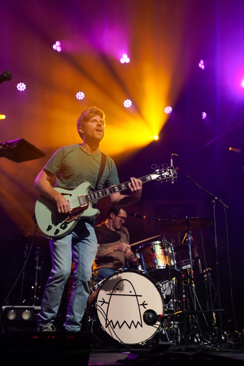 Lawrence’s stop in Nashville on their “Family Business Tour” included a special appearance from John Oates.