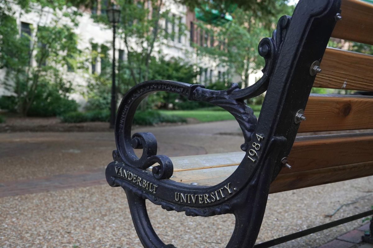 Inscription on a bench that reads “Vanderbilt University 1984” in gold lettering, as photographed on Aug. 19, 2024. (Hustler Multimedia/George Albu)