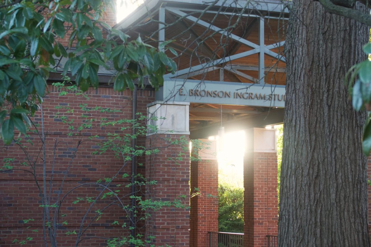 Sun shines past EBI Studio Arts Center, as photographed on Oct. 3, 2024. (Hustler Multimedia/Abby Hoelscher)