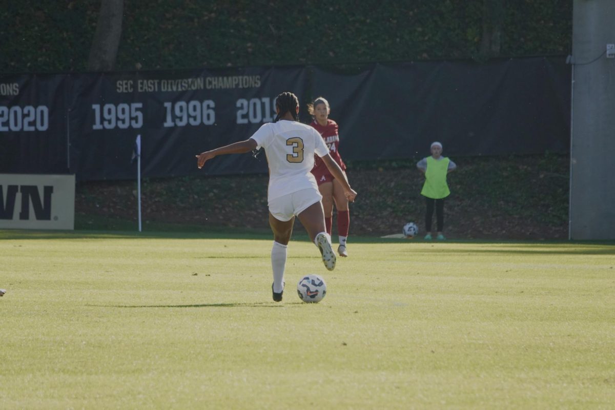 Jessica Hinton strikes the ball, as photographed on Oct. 27, 2024. (Hustler Multimedia/Joanne Lee)