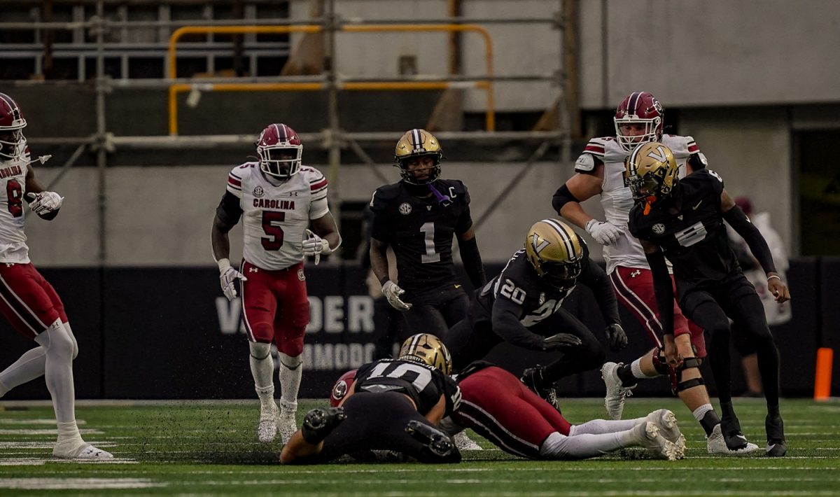 Langston Patterson makes a tackle, as photographed on Nov. 9, 2024. (Hustler Multimedia/Miguel Beristain)