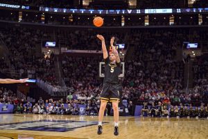 Tyler Nickel shoots a 3-pointer against St. Mary's, as photographed on March 21, 2025. (Hustler Multimedia/Miguel Beristain)