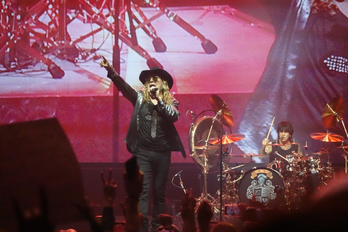 After nearly four decades of being among the most influential Latin rock bands of all time, Maná brought the heat to Music City for the first time. 