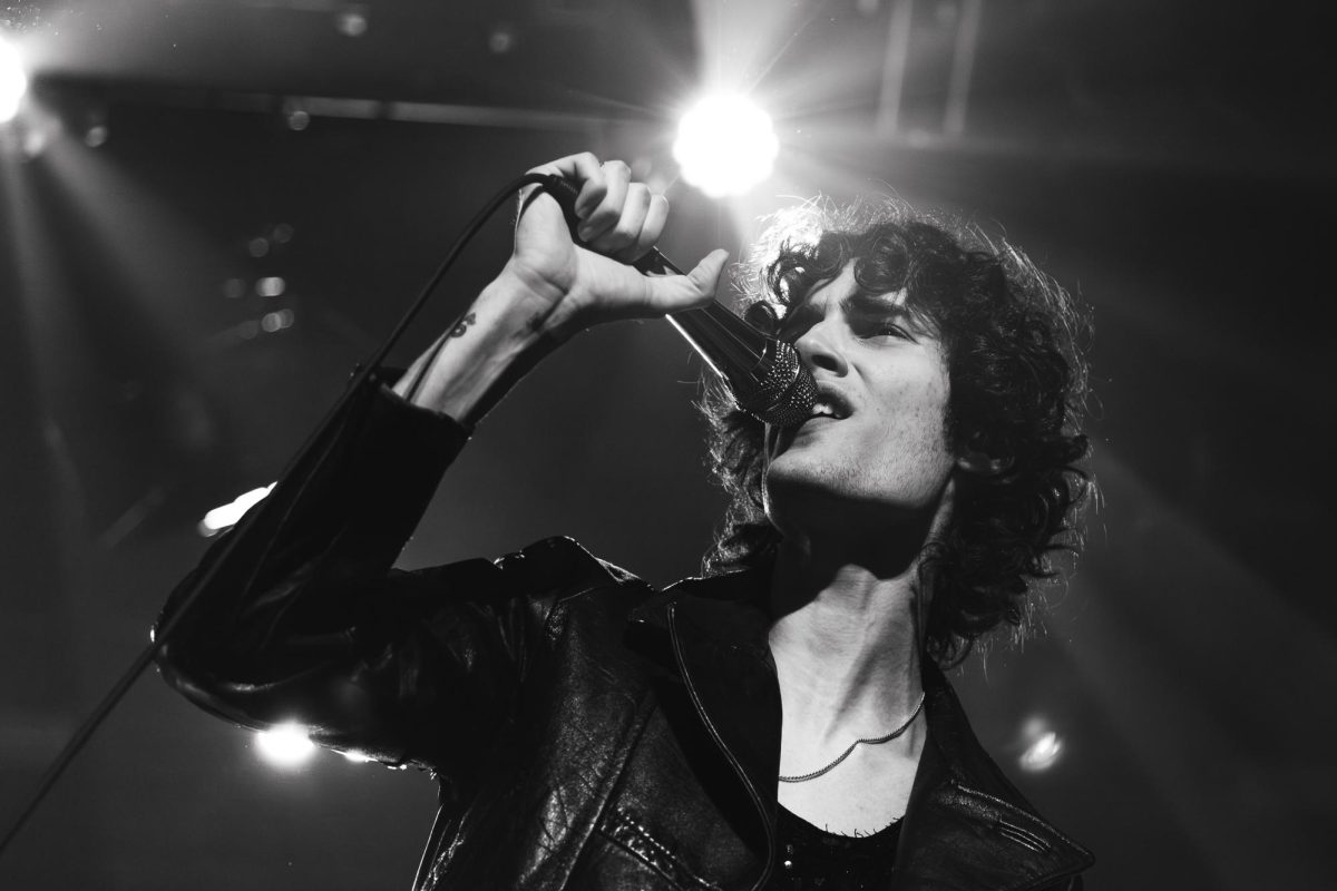 Through the perspective of a late-night talk show, the singer uses Gen Z humor and relatable lyrics to connect with a sea of young fans. 
