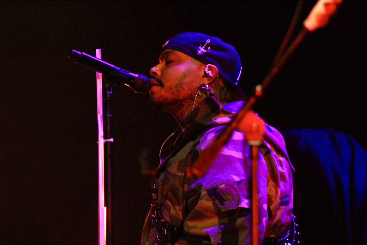  The CAOS Tour hit Nashville with early‑2010s nostalgia and a Valentine’s‑season warmth that had the crowd singing like they’d been waiting years for it. 