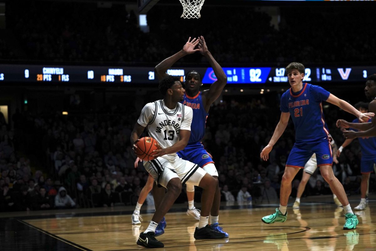 Jalen Washington looks to pass, as photographed on Jan. 17, 2026. (Hustler Multimedia/Chloe Pryor)