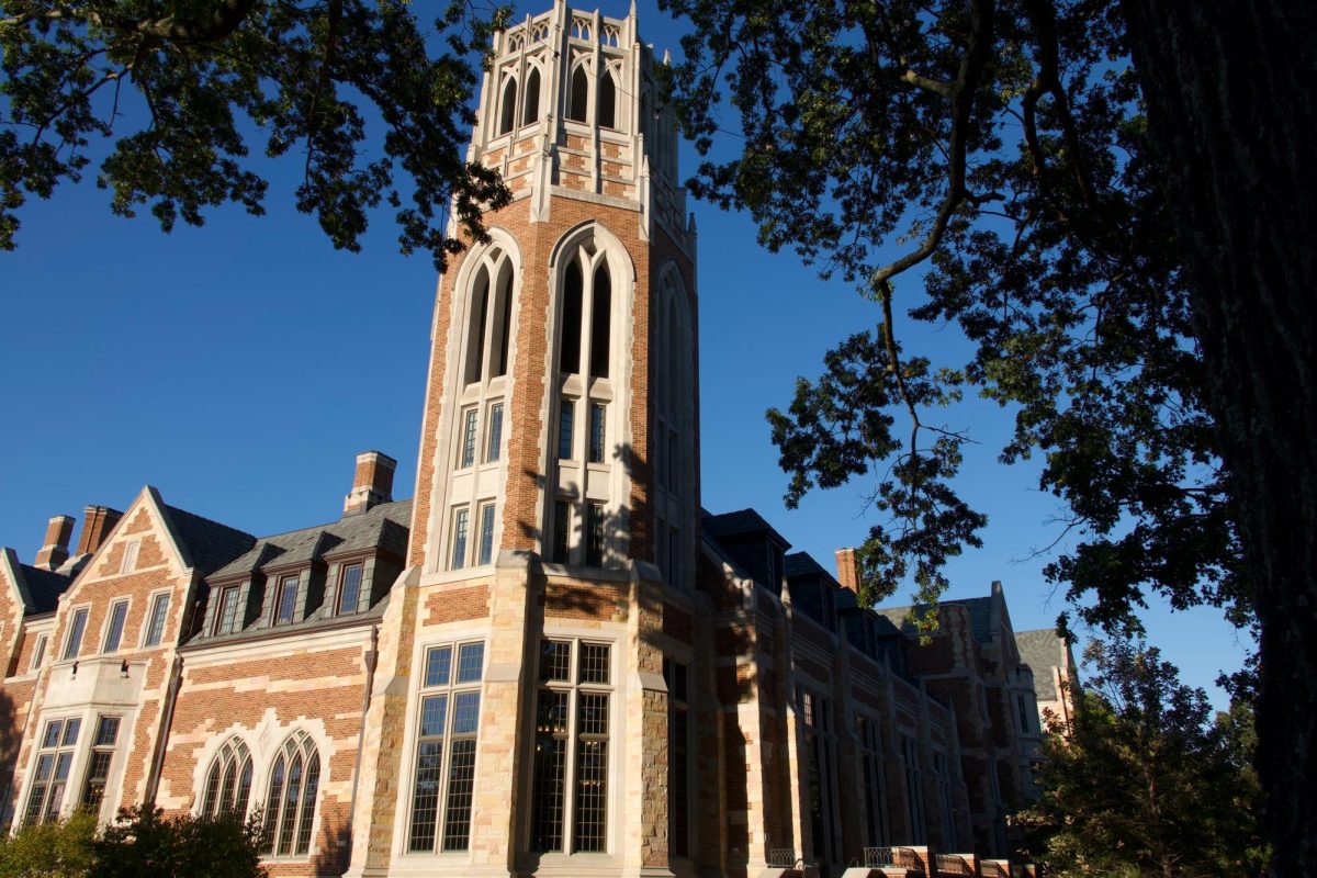 E. Bronson Ingram tower stands tall as nearby greenery cast shadows upon its walls, as photographed Oct. 9, 2025. (Hustler Multimedia/Brinkley Whiteman)
