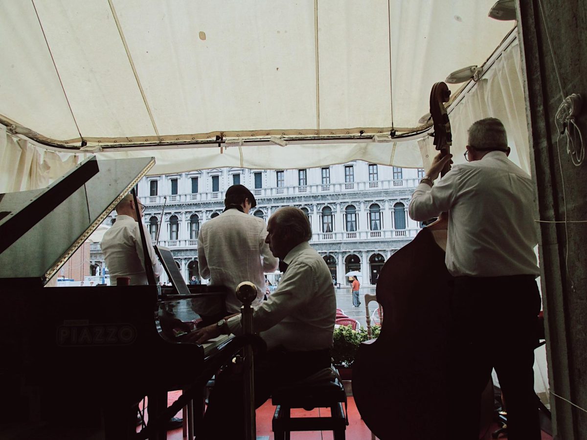 A MacArthur Fellow, a Grammy-winning musician, Vanderbilt students, alumni, scholars and curators came together in Venice during the 2026 Biennale.